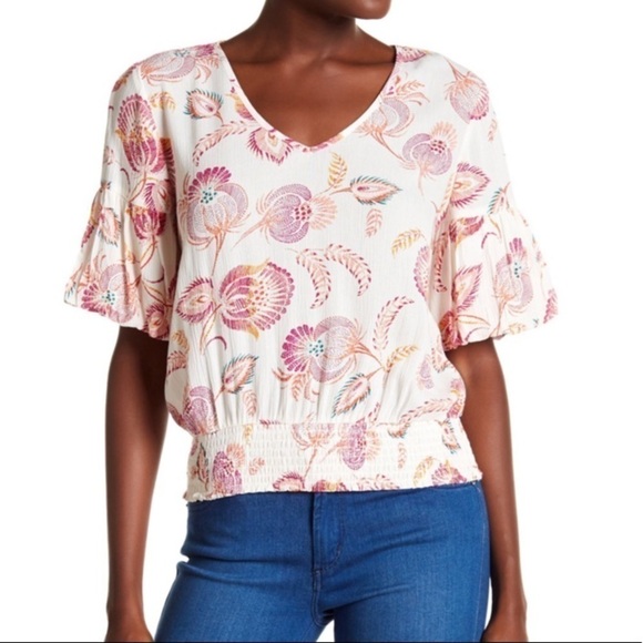 LOVE & PIECE Tropical Floral Smocked Crop Top Med - Picture 1 of 7